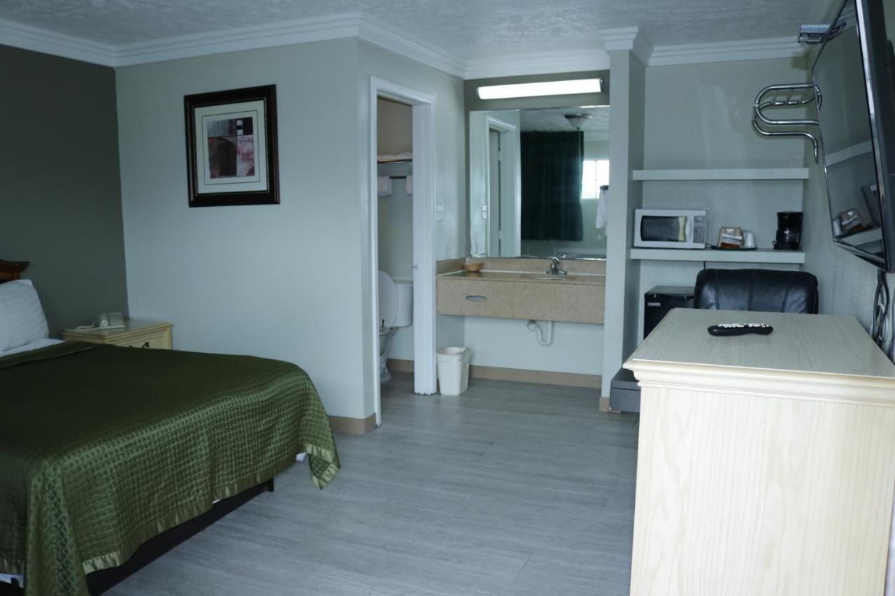 Deluxe Inn Motel Lake Charles Buitenkant foto