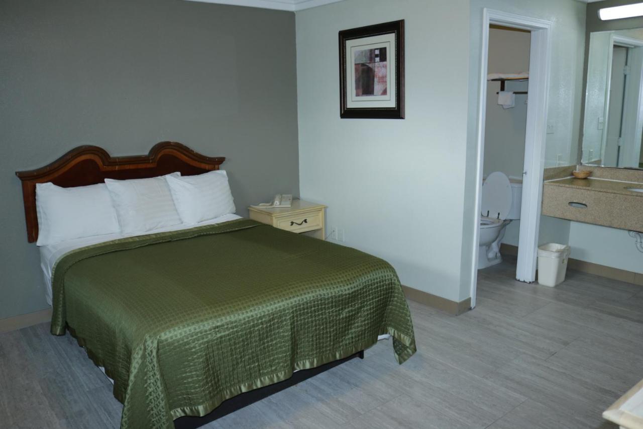 Deluxe Inn Motel Lake Charles Buitenkant foto